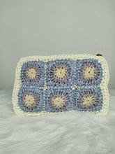 Cargar imagen en el visor de la galería, Bolso Flor
