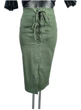 Cargar imagen en el visor de la galería, Falda Midi Cruces
