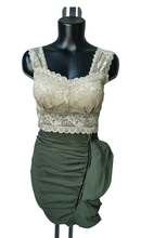 Cargar imagen en el visor de la galería, Falda Volante
