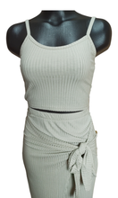 Cargar imagen en el visor de la galería, Conjunto Falda Star
