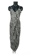 Cargar imagen en el visor de la galería, Vestido Leopardo
