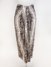 Cargar imagen en el visor de la galería, Falda Colores
