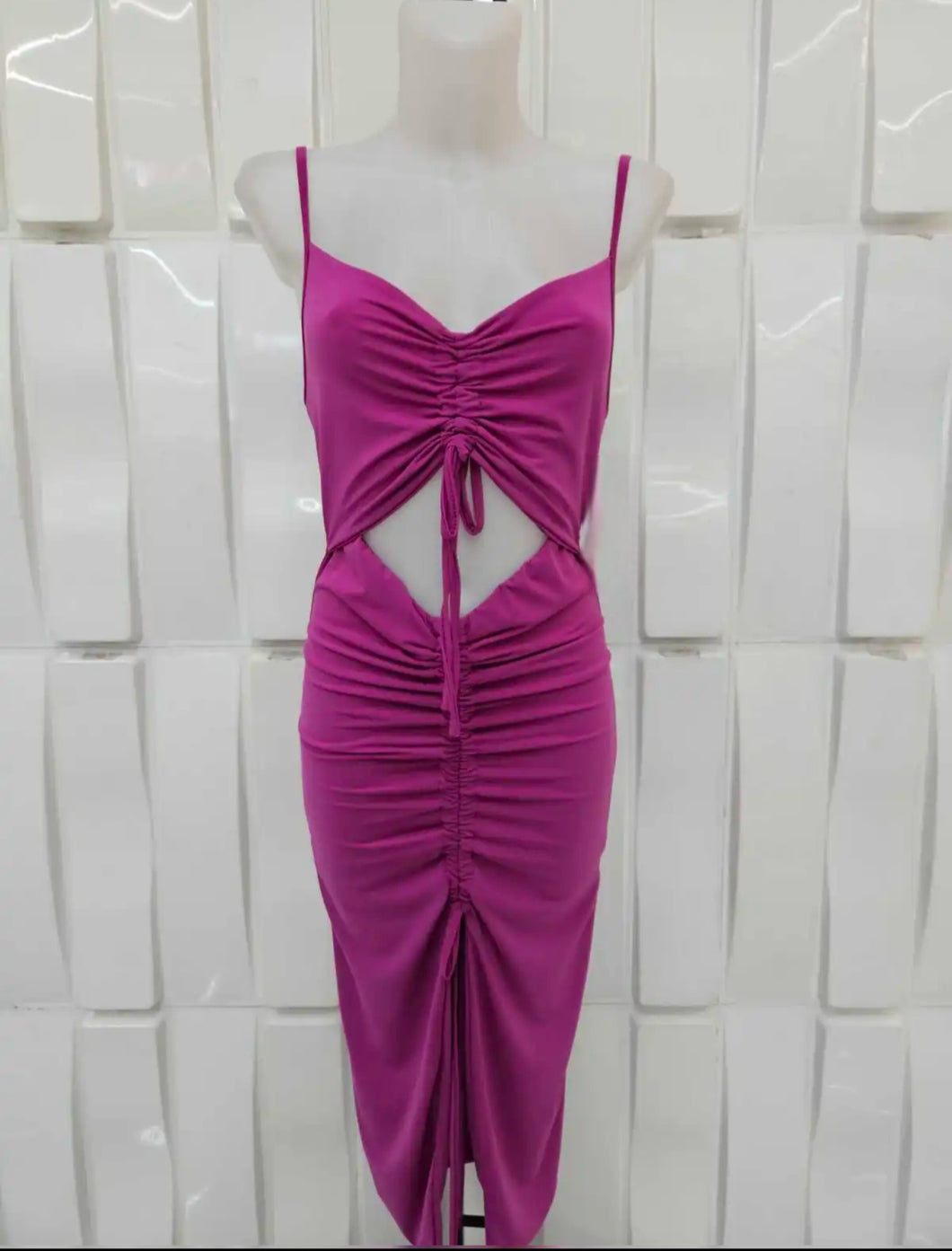 Vestido Midi Fruncido