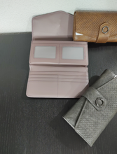 Cargar imagen en el visor de la galería, Carteras
