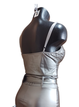 Cargar imagen en el visor de la galería, Falda pantalón Plata
