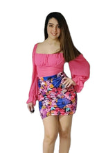 Cargar imagen en el visor de la galería, Falda Flores Alegria
