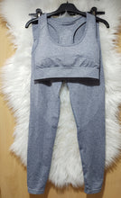 Cargar imagen en el visor de la galería, Conjunto Deportivo
