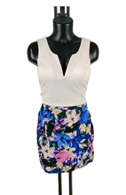 Cargar imagen en el visor de la galería, Falda Pareo
