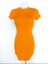 Cargar imagen en el visor de la galería, Vestido Ajustado Canale
