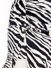 Cargar imagen en el visor de la galería, Falda Estampado Print Colores
