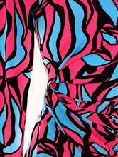 Cargar imagen en el visor de la galería, Vestido Estampado Fluor
